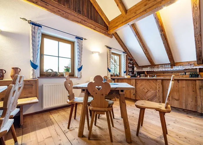 Lechnerhof 1 Apartment Prags